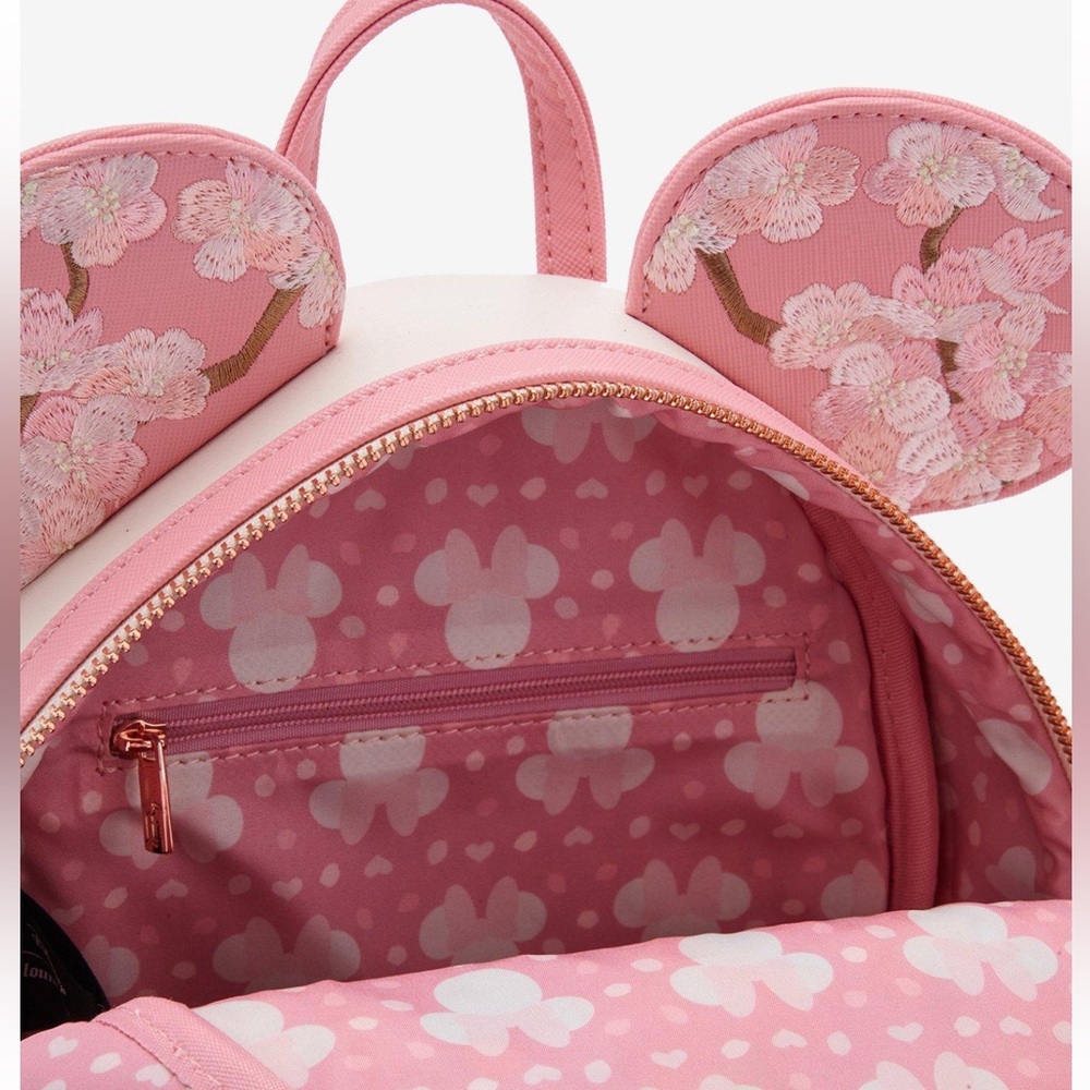 NWT Loungefly Disney Minnie Mouse cherry blossom floral embroidered Backpack - Picture 4 of 4